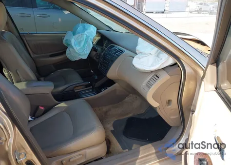 2002 Honda Accord 3.0 Ex z USA, uszkodzony, nr VIN 1HGCG16572A033397